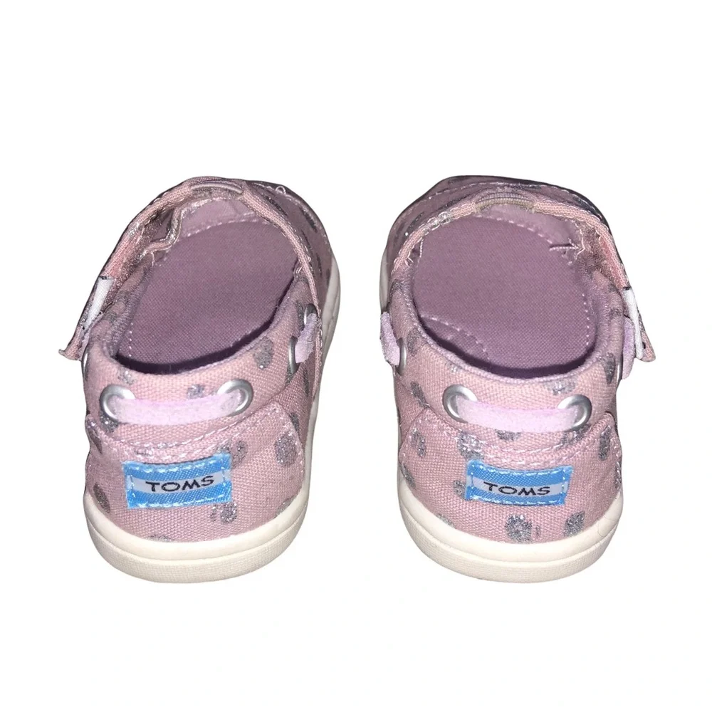 Toms Bimini Infant Lilac Slip-On Shoes with Metallic Polka Dots